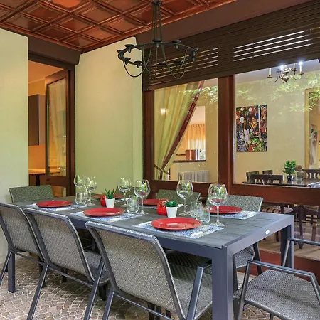 Rivabella - By Impero House גיפה